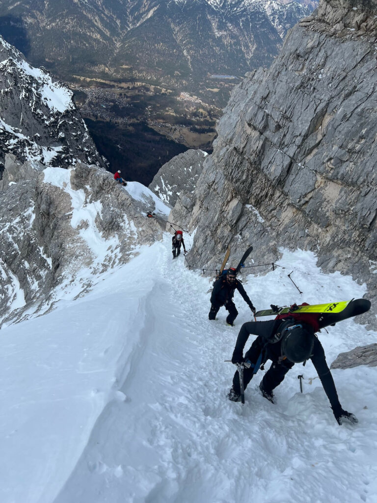 Alpspitze Winter Winterbesteigung Bergfuehrer